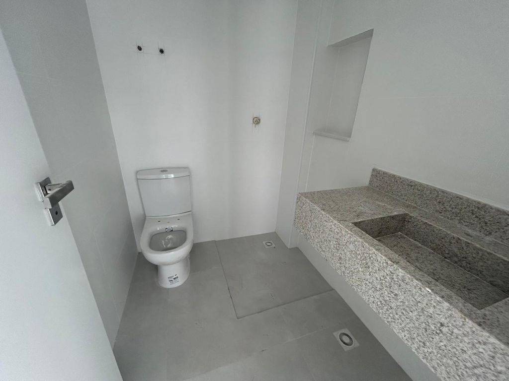 Apartamento com 2 quartos e 70 m² em Ocian, Praia Grande