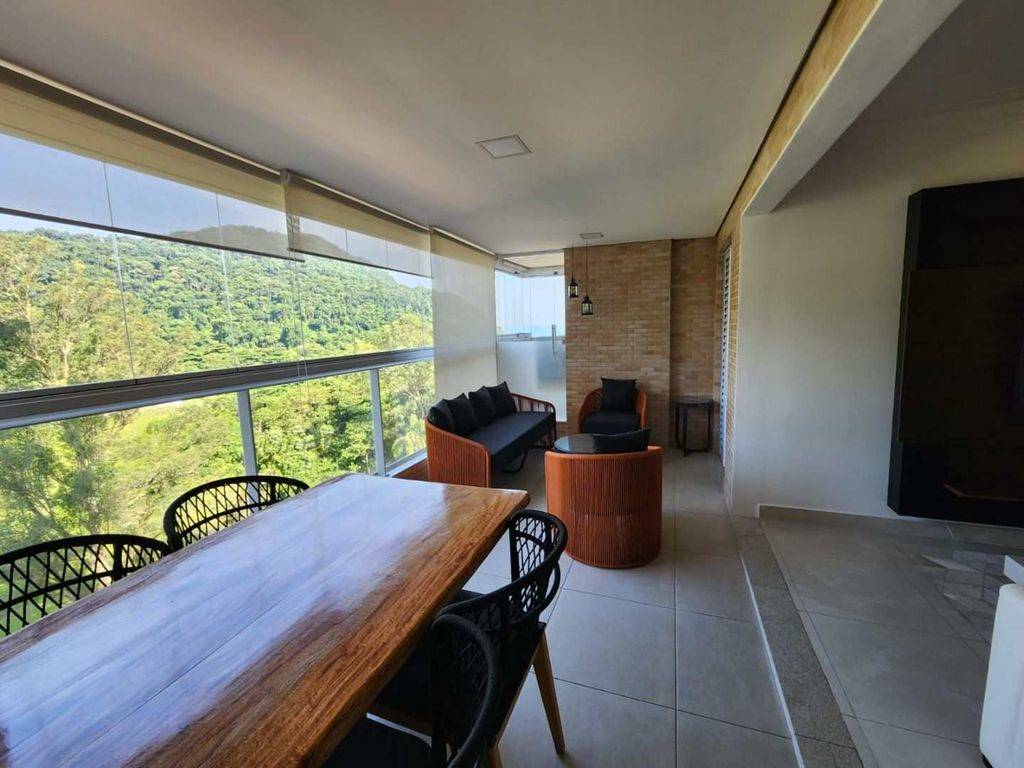Apartamento com 3 quartos e 132 m² em Ocian, Praia Grande