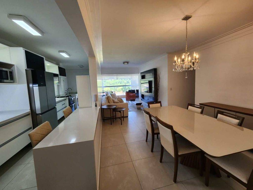 Apartamento com 3 quartos e 132 m² em Ocian, Praia Grande