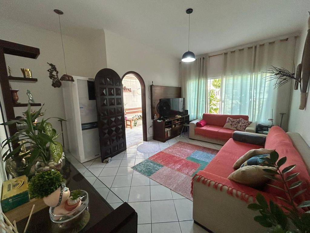 Casa com 2 quartos e 176 m² em Ocian, Praia Grande
