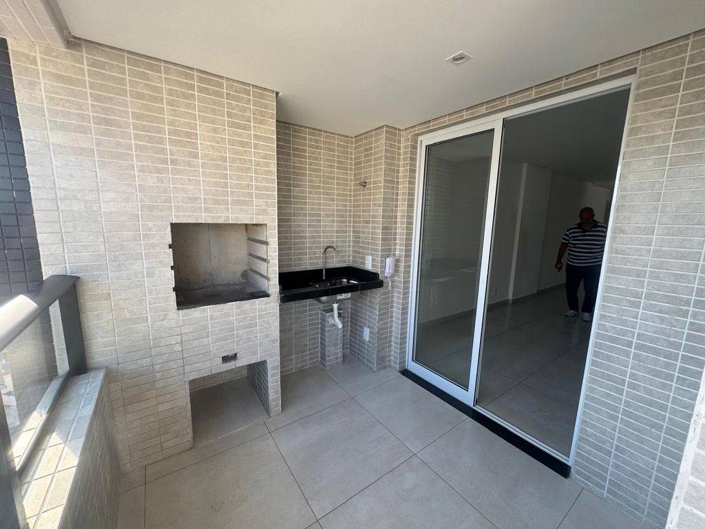 Apartamento com 2 quartos e 70 m² em Ocian, Praia Grande