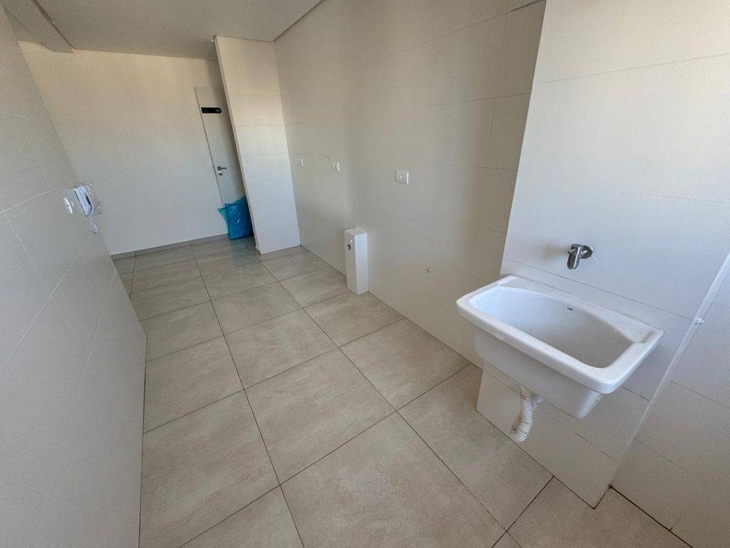 Apartamento com 2 quartos e 70 m² em Ocian, Praia Grande