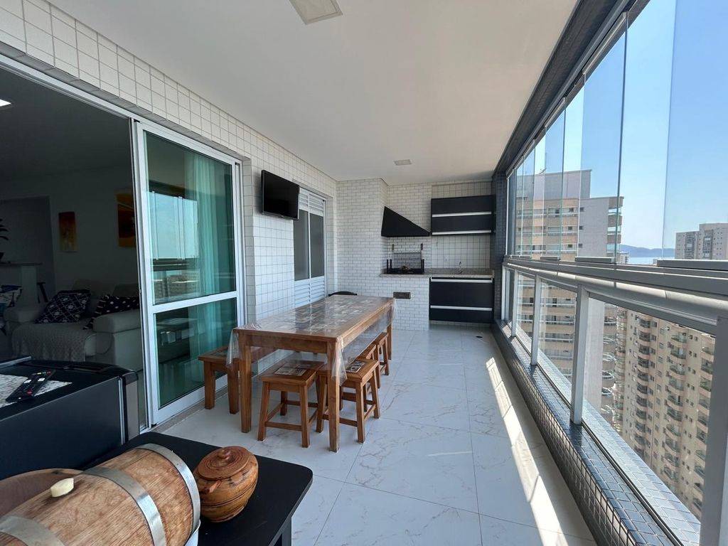 Apartamento com 3 quartos e 132 m² em Ocian, Praia Grande
