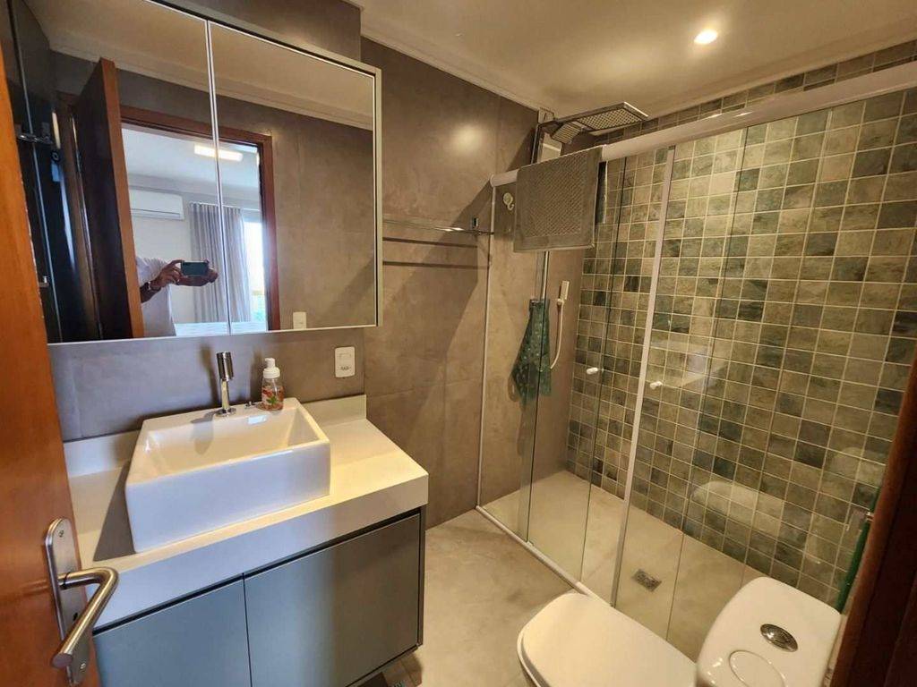 Apartamento com 3 quartos e 190 m² em Ocian, Praia Grande