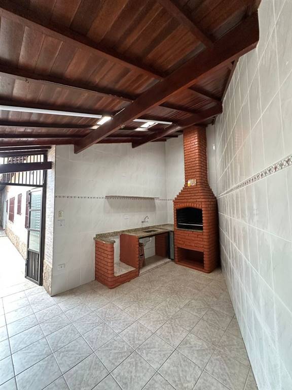 Casa com 2 quartos e 96 m² em Ocian, Praia Grande