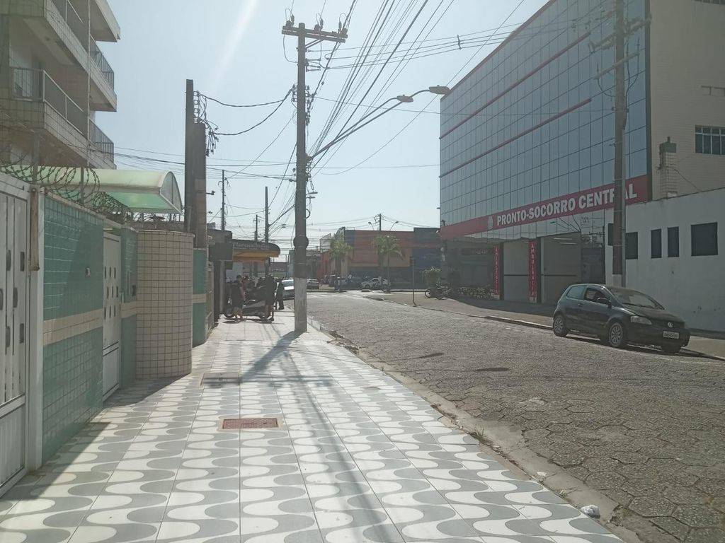 Terreno com 420 m² em Ocian, Praia Grande