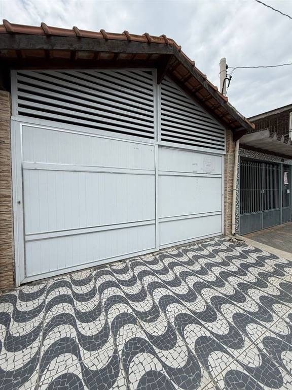 Casa com 2 quartos e 87 m² em Ocian, Praia Grande