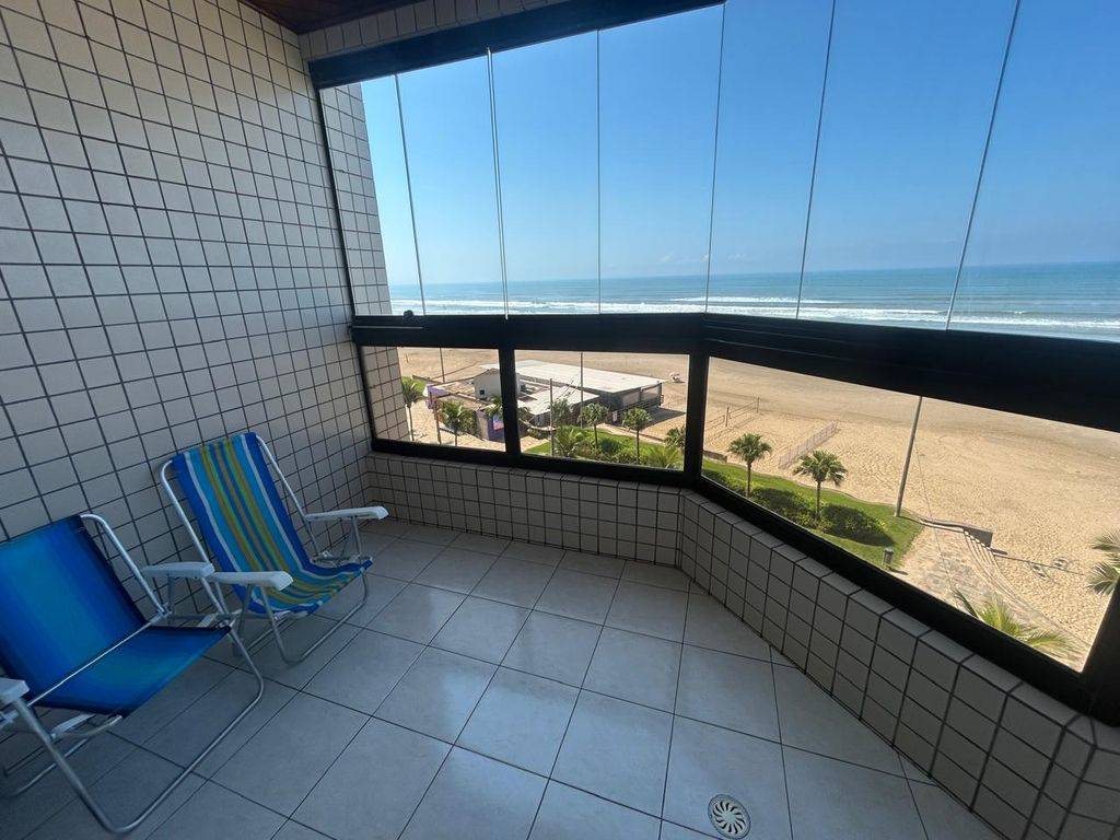 Apartamento com 2 quartos e 82 m² em Ocian, Praia Grande
