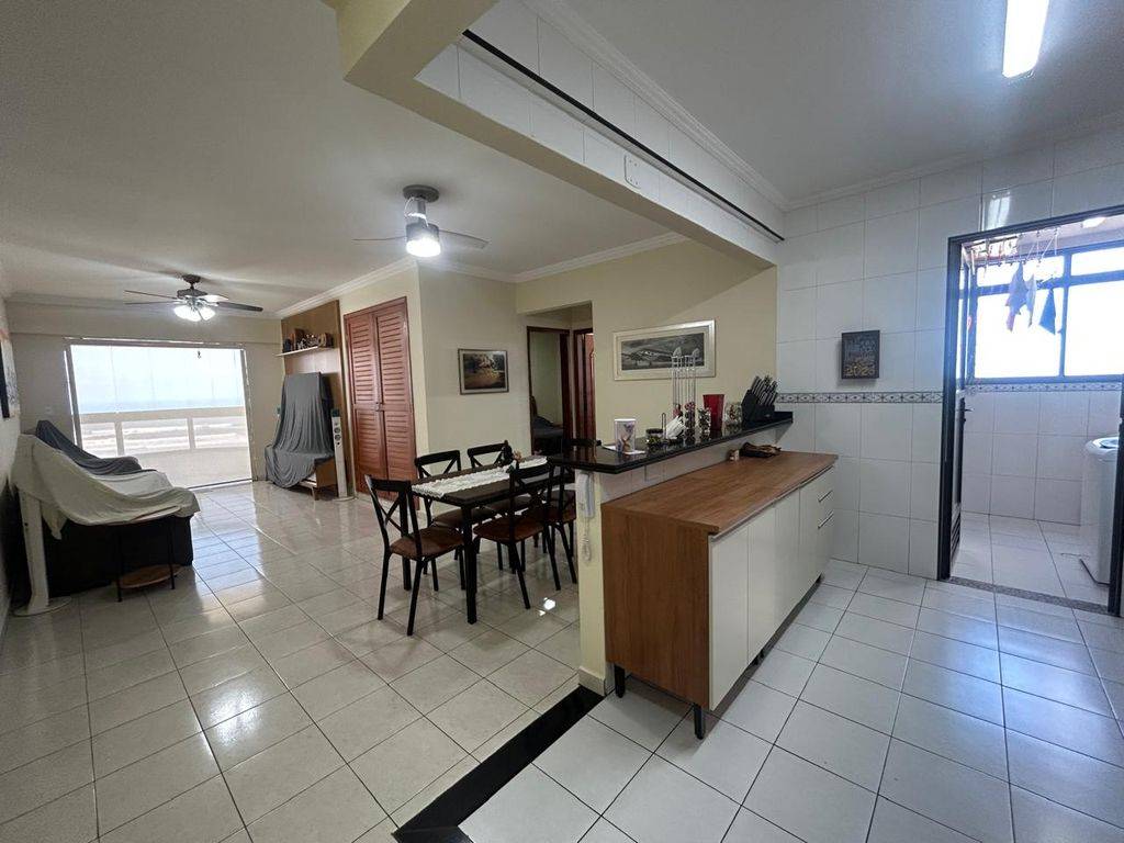 Apartamento com 2 quartos e 82 m² em Ocian, Praia Grande