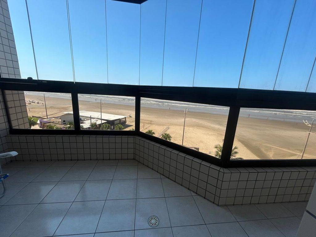 Apartamento com 2 quartos e 82 m² em Ocian, Praia Grande