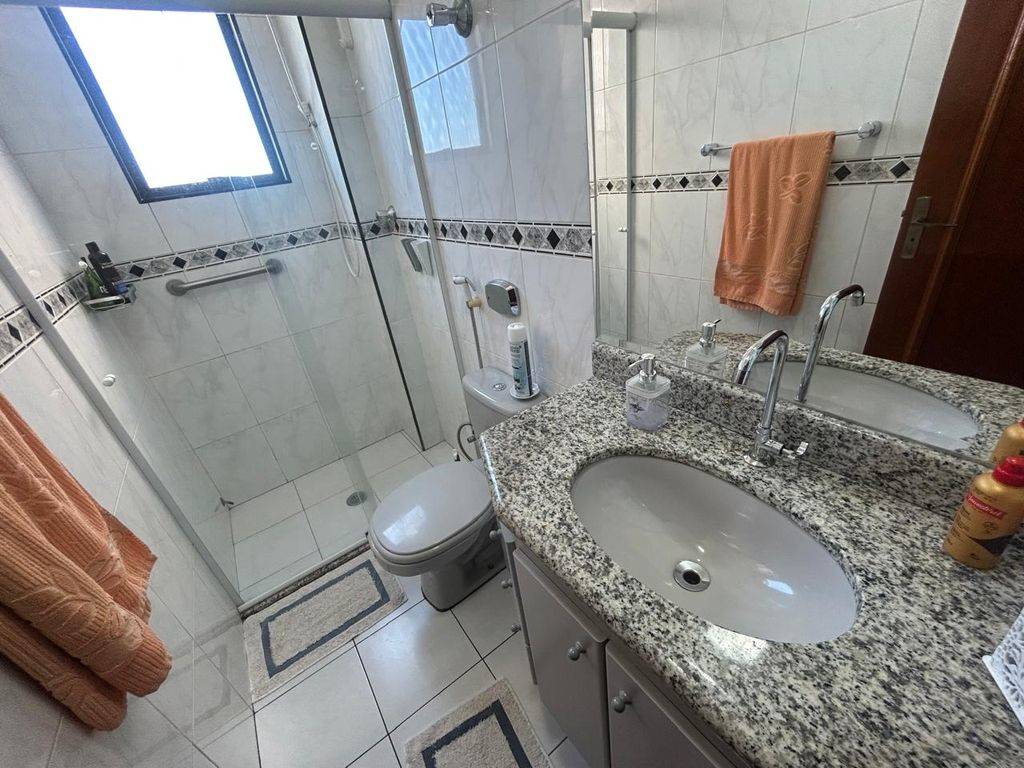 Apartamento com 2 quartos e 82 m² em Ocian, Praia Grande