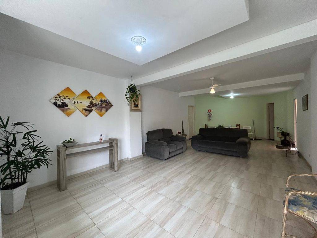 Apartamento com 2 quartos e 75 m² em Ocian, Praia Grande