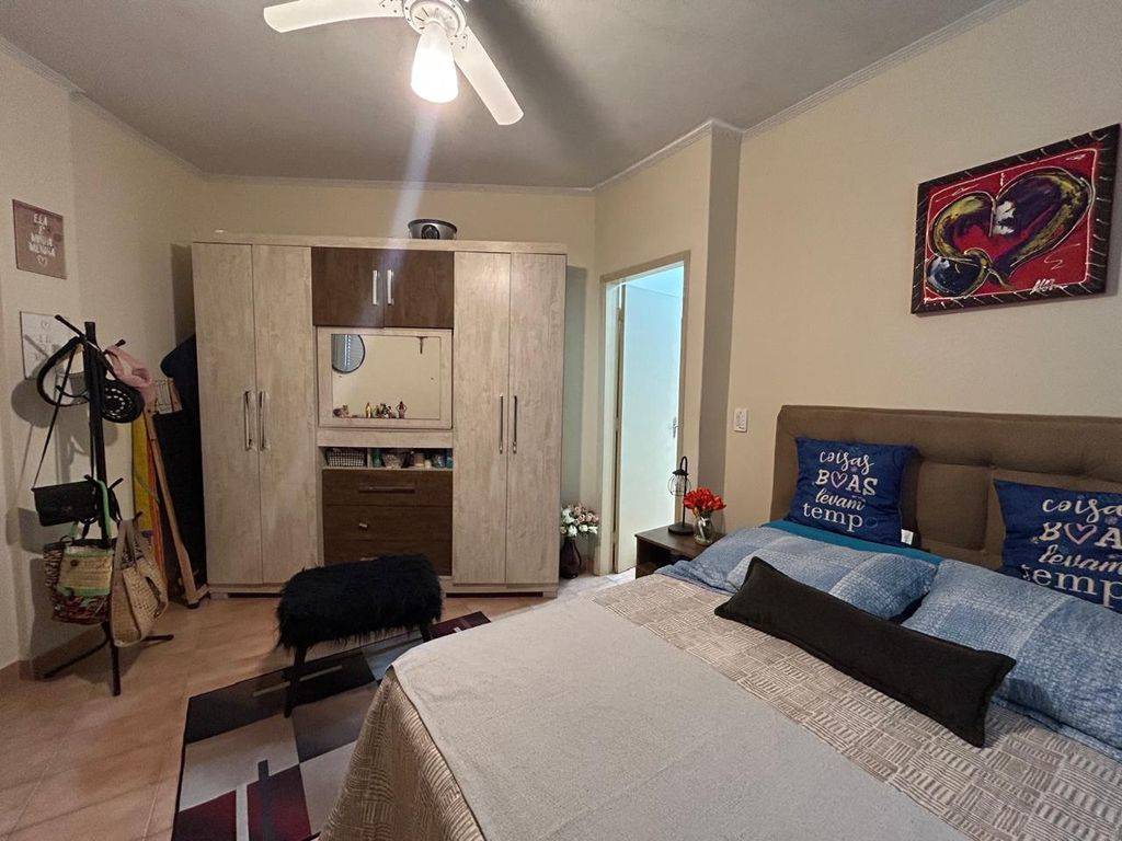 Apartamento com 2 quartos e 75 m² em Ocian, Praia Grande
