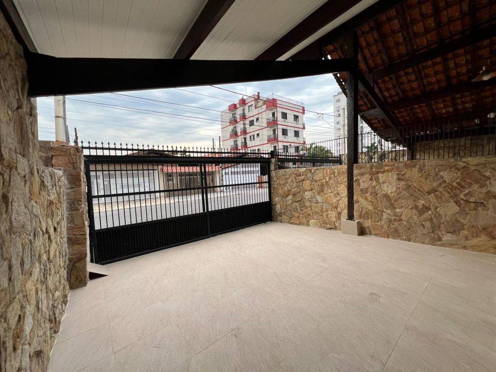 Casa com 2 quartos e 85 m² em Ocian, Praia Grande