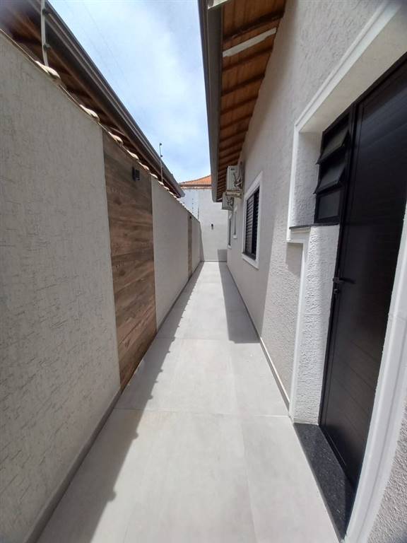Casa com 3 quartos e 185 m² em Ocian, Praia Grande