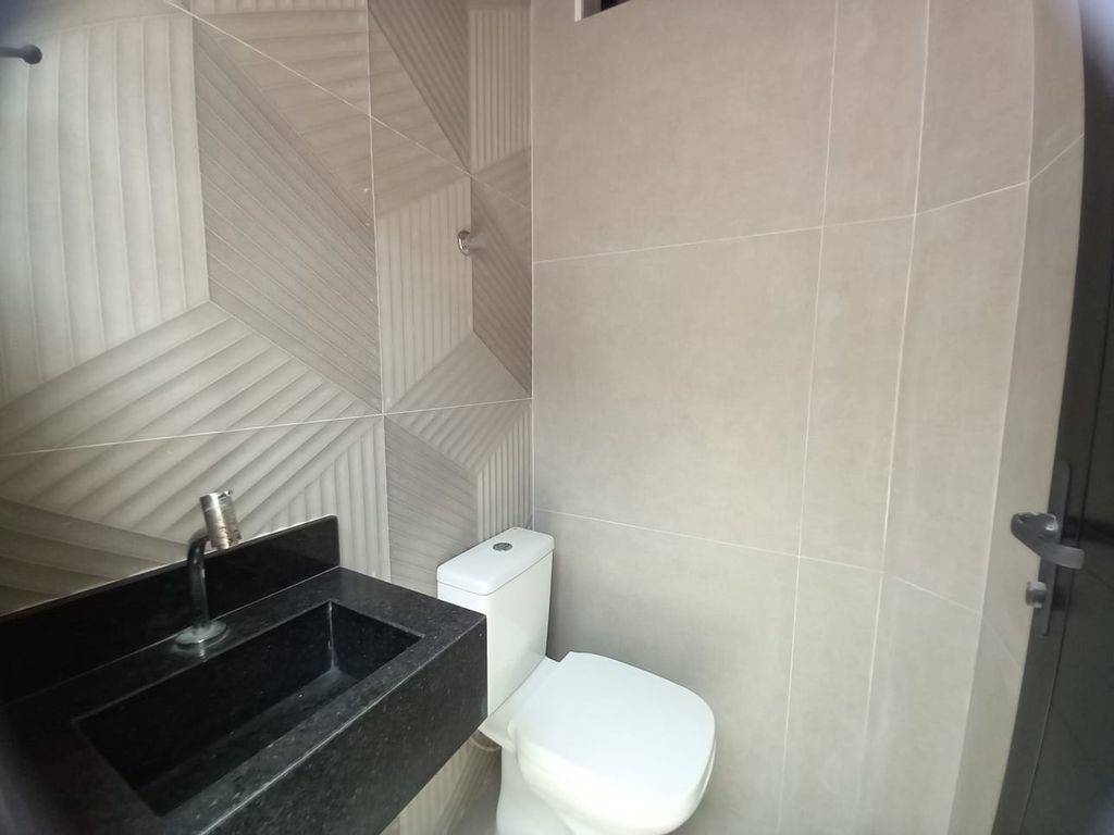 Casa com 3 quartos e 185 m² em Ocian, Praia Grande