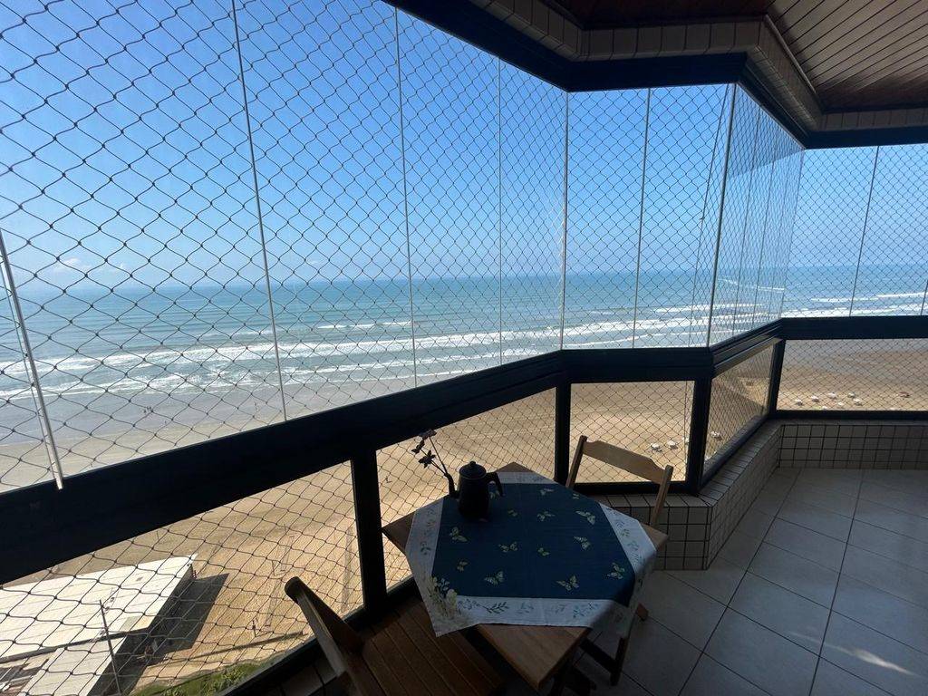 Apartamento com 1 quarto e 62 m² em Ocian, Praia Grande
