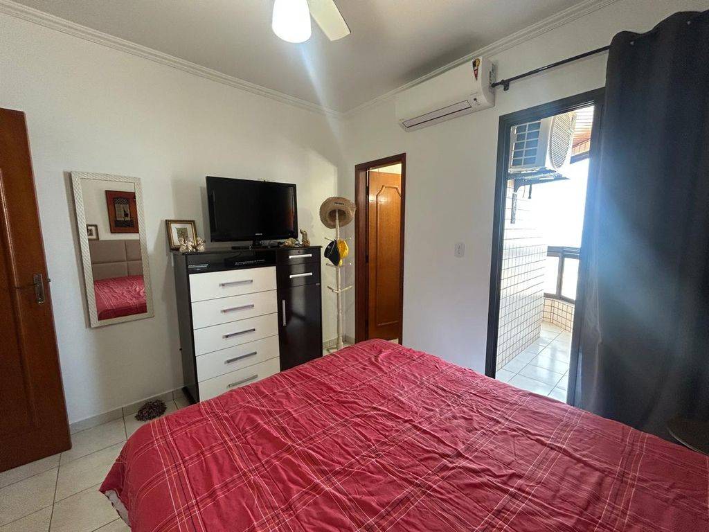 Apartamento com 1 quarto e 62 m² em Ocian, Praia Grande