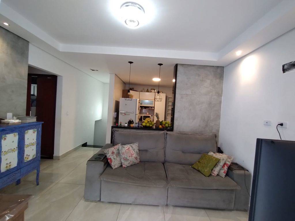 Casa com 3 quartos e 80 m² em Ocian, Praia Grande