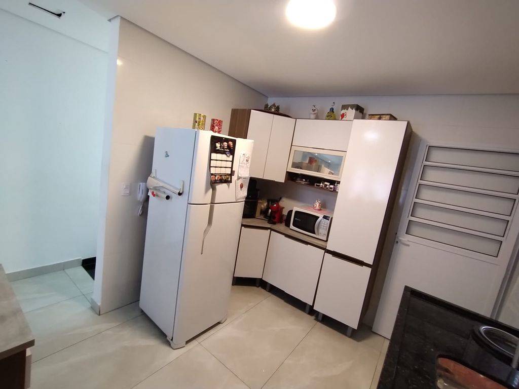 Casa com 3 quartos e 80 m² em Ocian, Praia Grande