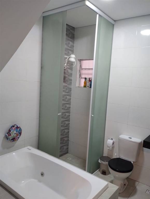 Casa com 3 quartos e 80 m² em Ocian, Praia Grande