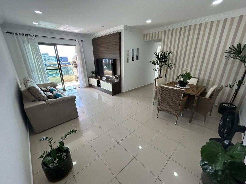 Apartamento com 2 quartos e 90 m² em Ocian, Praia Grande