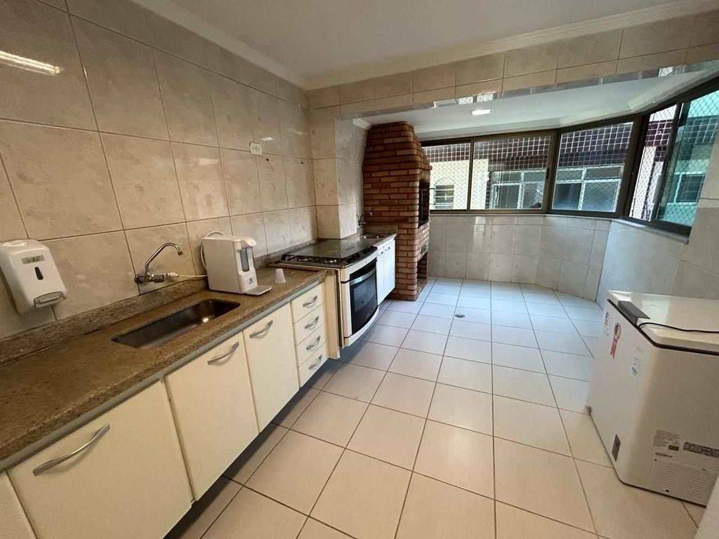 Apartamento com 2 quartos e 90 m² em Ocian, Praia Grande