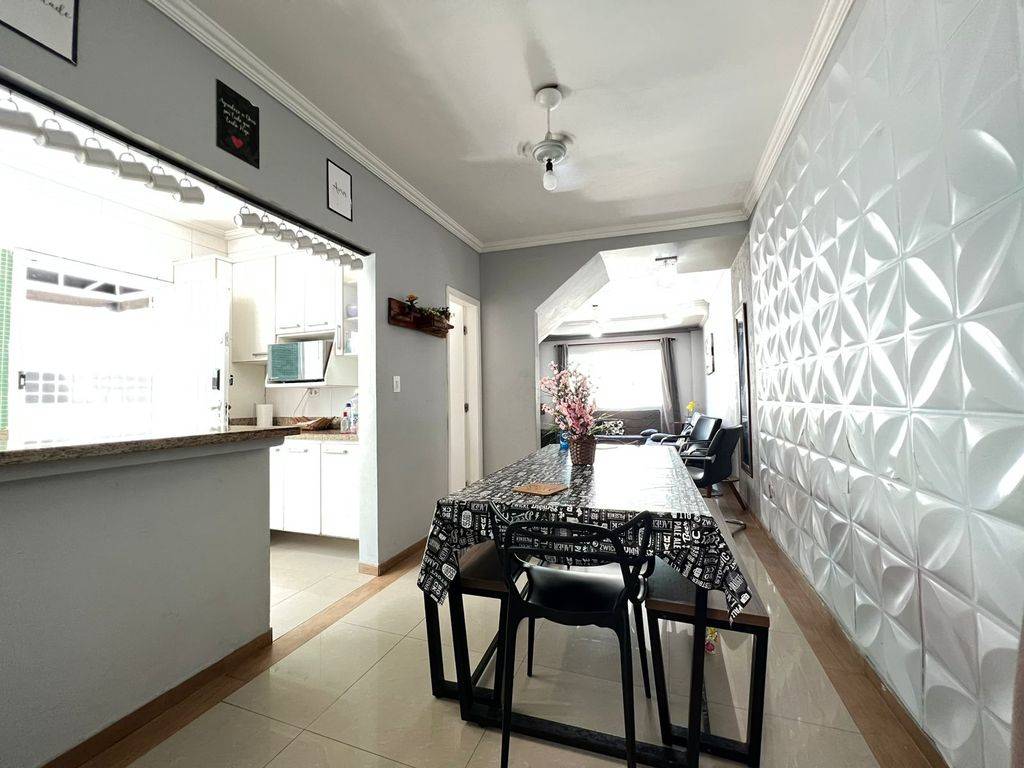 Casa com 3 quartos e 121 m² em Ocian, Praia Grande