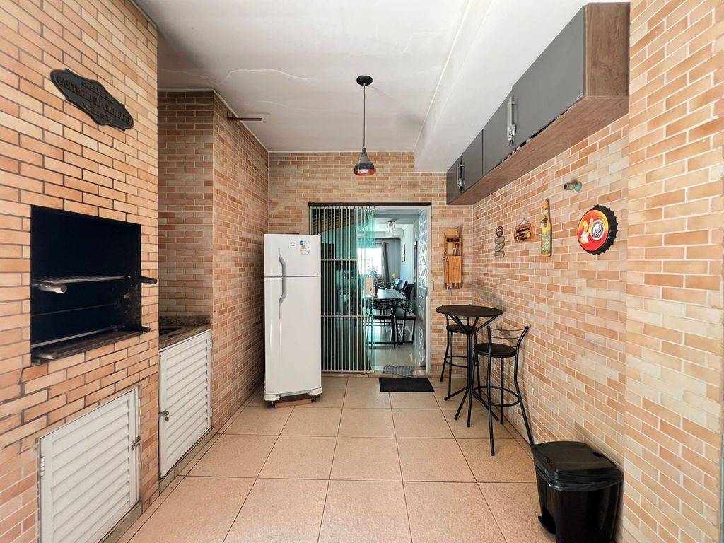 Casa com 3 quartos e 121 m² em Ocian, Praia Grande
