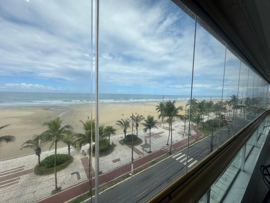 Apartamento com 3 quartos e 140 m² em Ocian, Praia Grande