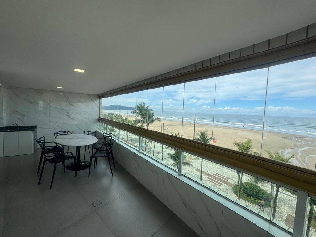 Apartamento com 3 quartos e 140 m² em Ocian, Praia Grande
