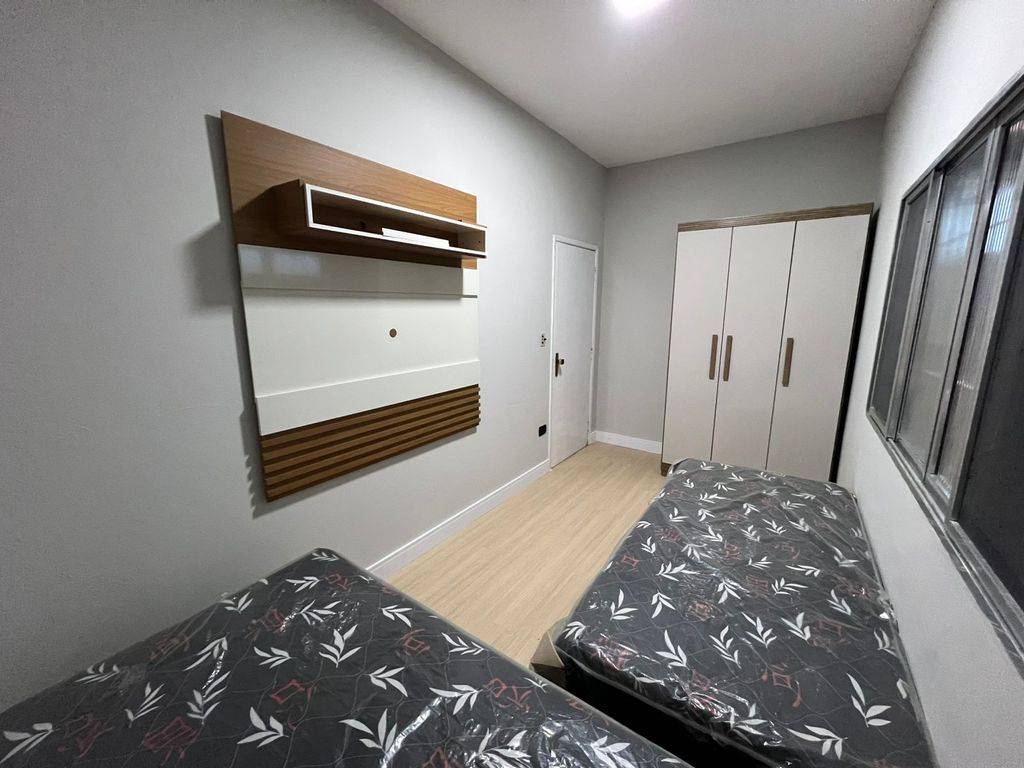 Casa com 2 quartos e 71 m² em Ocian, Praia Grande