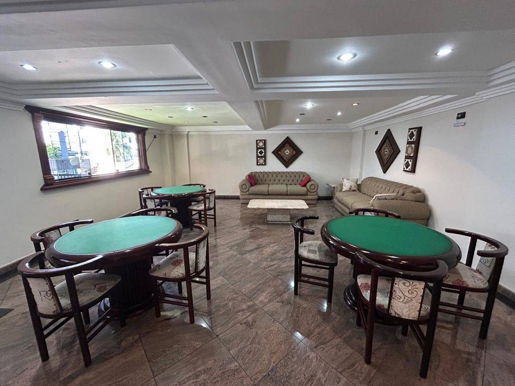 Apartamento com 2 quartos e 84 m² em Ocian, Praia Grande