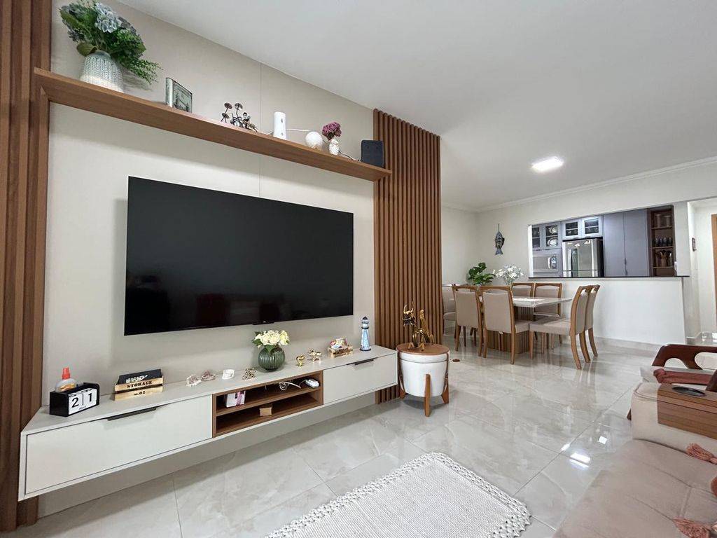 Apartamento com 3 quartos e 116 m² em Ocian, Praia Grande