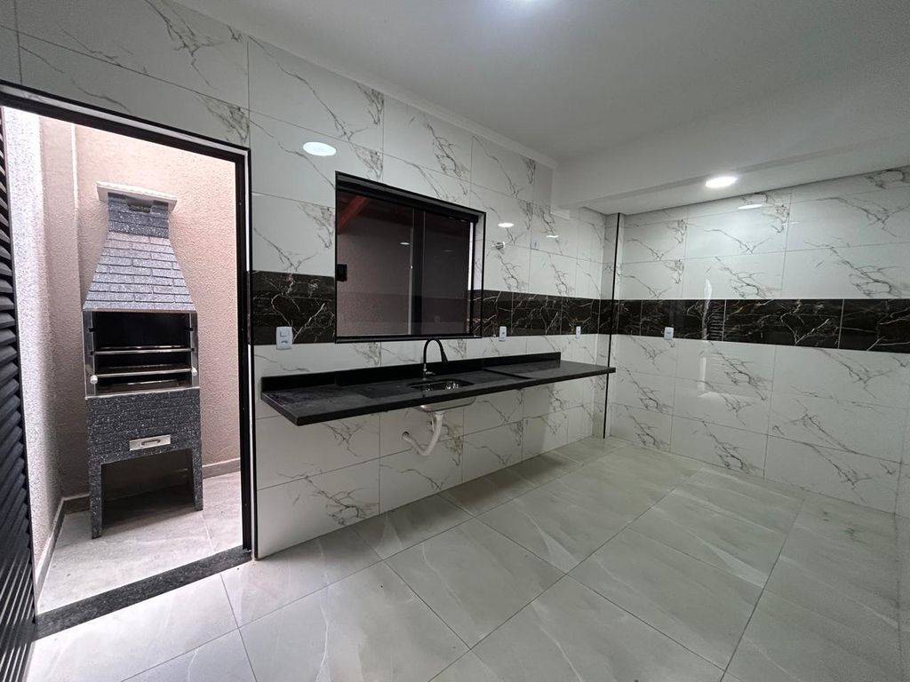 Casa com 2 quartos e 53 m² em Ocian, Praia Grande
