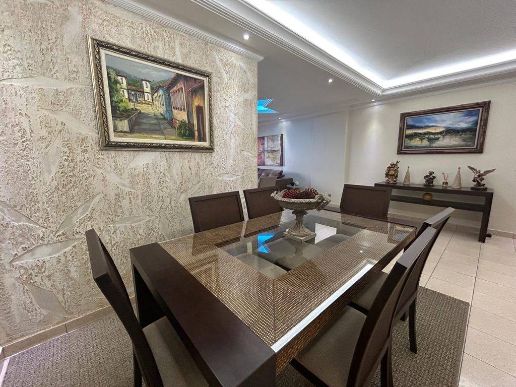 Apartamento com 2 quartos e 112 m² em Ocian, Praia Grande
