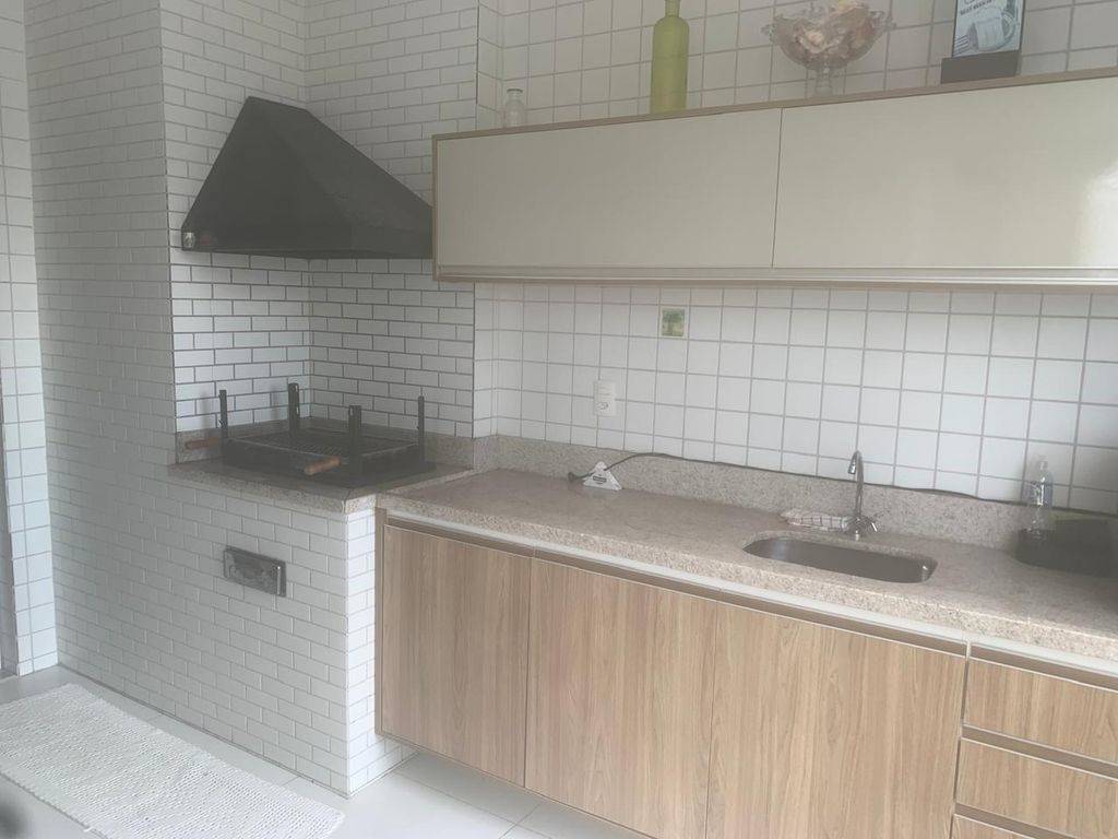 Apartamento com 2 quartos e 90 m² em Ocian, Praia Grande