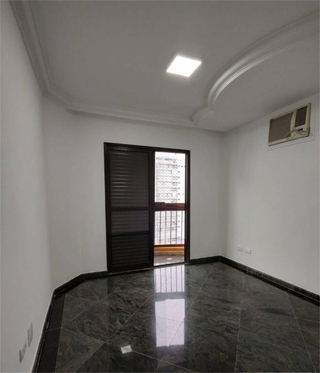 Apartamento com 5 quartos e 136 m² em Ocian, Praia Grande