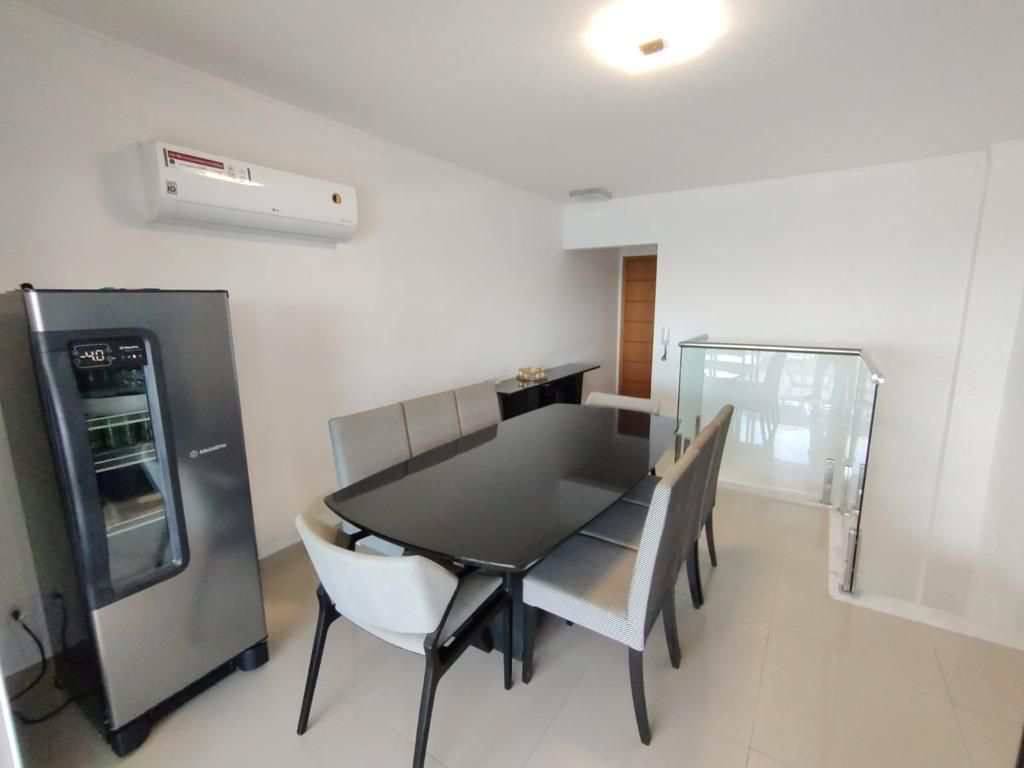 Apartamento com 3 quartos e 193 m² em Ocian, Praia Grande