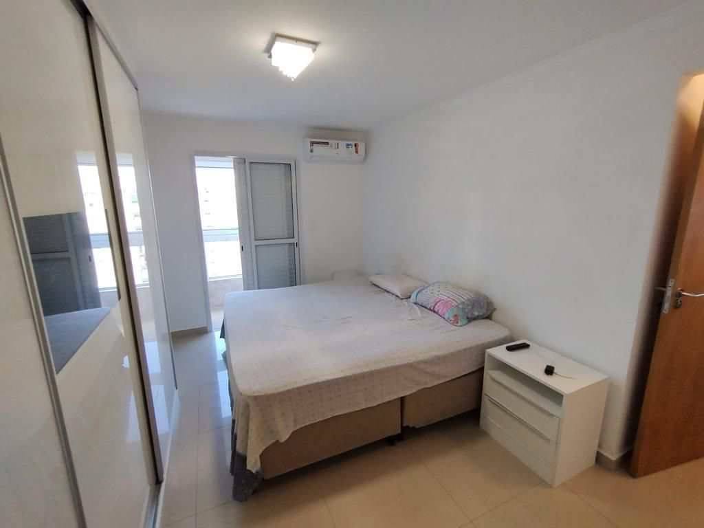 Apartamento com 3 quartos e 193 m² em Ocian, Praia Grande