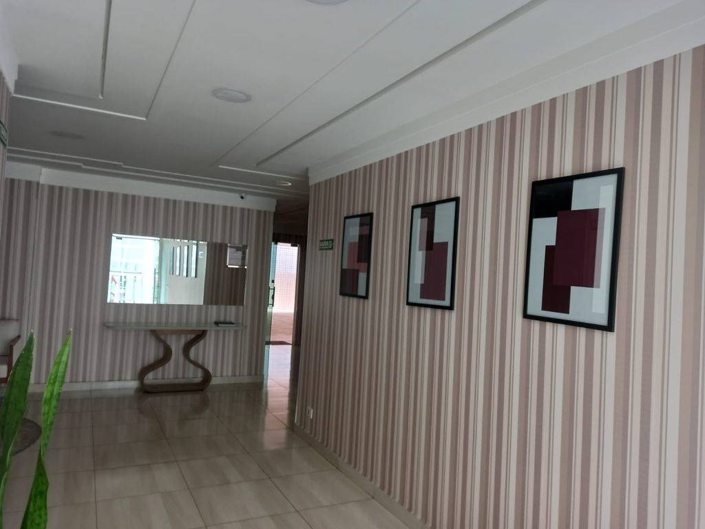 Apartamento com 2 quartos e 72 m² em Ocian, Praia Grande