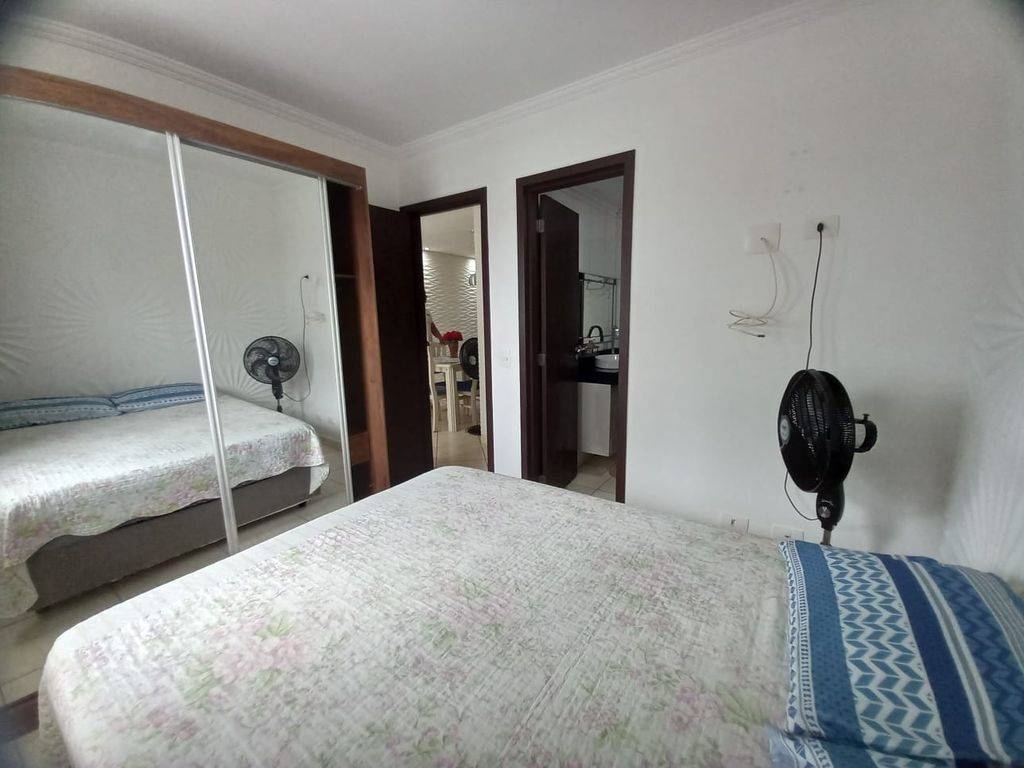 Apartamento com 2 quartos e 72 m² em Ocian, Praia Grande