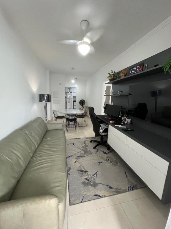 Apartamento com 2 quartos e 82 m² em Ocian, Praia Grande