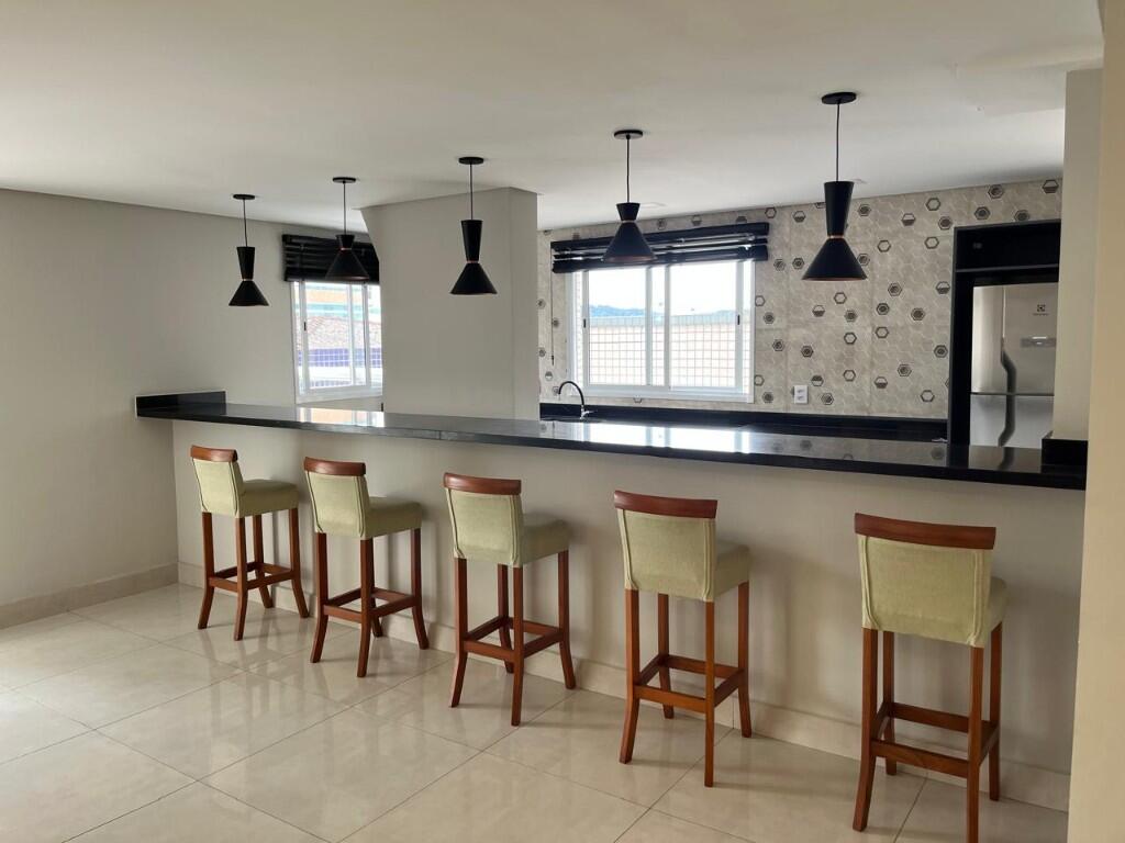 Apartamento com 2 quartos e 82 m² em Ocian, Praia Grande