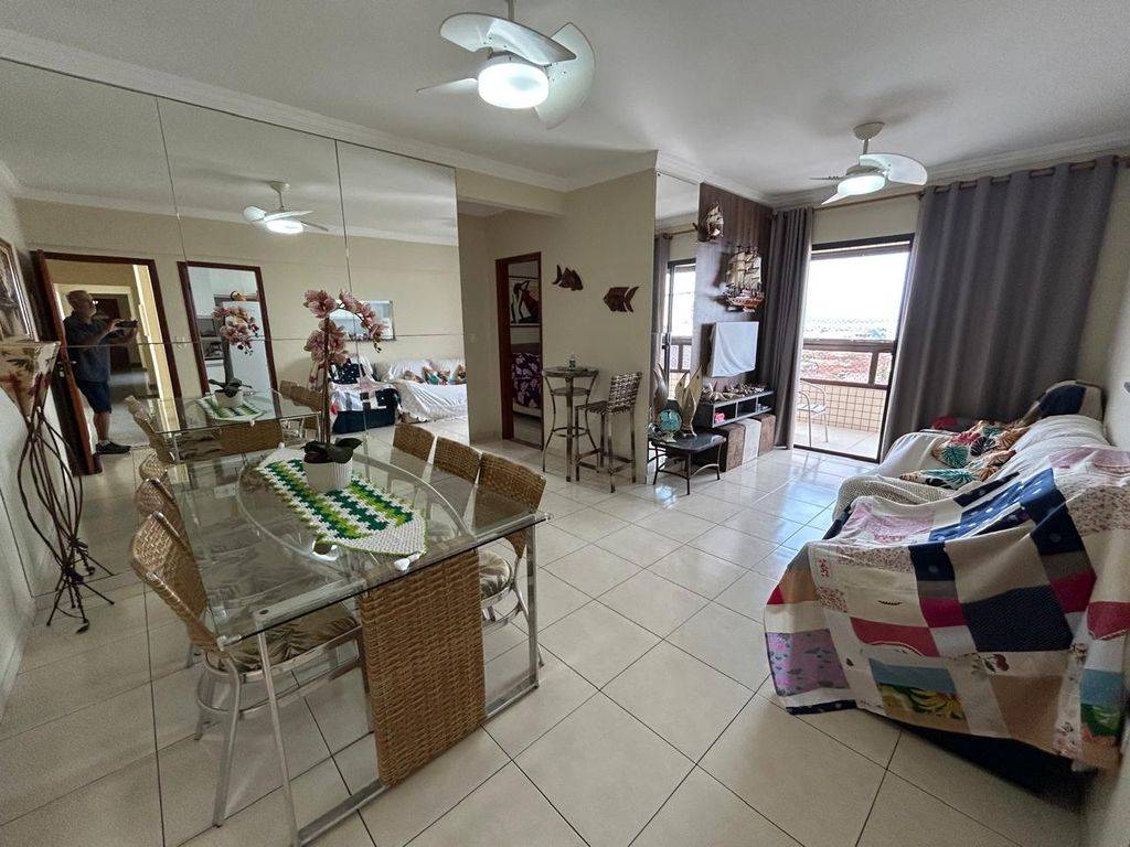 Apartamento com 2 quartos e 73 m² em Ocian, Praia Grande