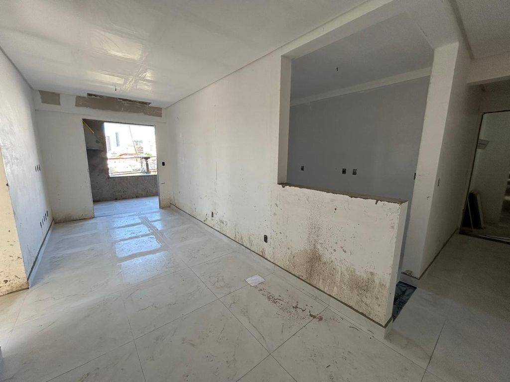 Apartamento com 2 quartos e 65 m² em Ocian, Praia Grande