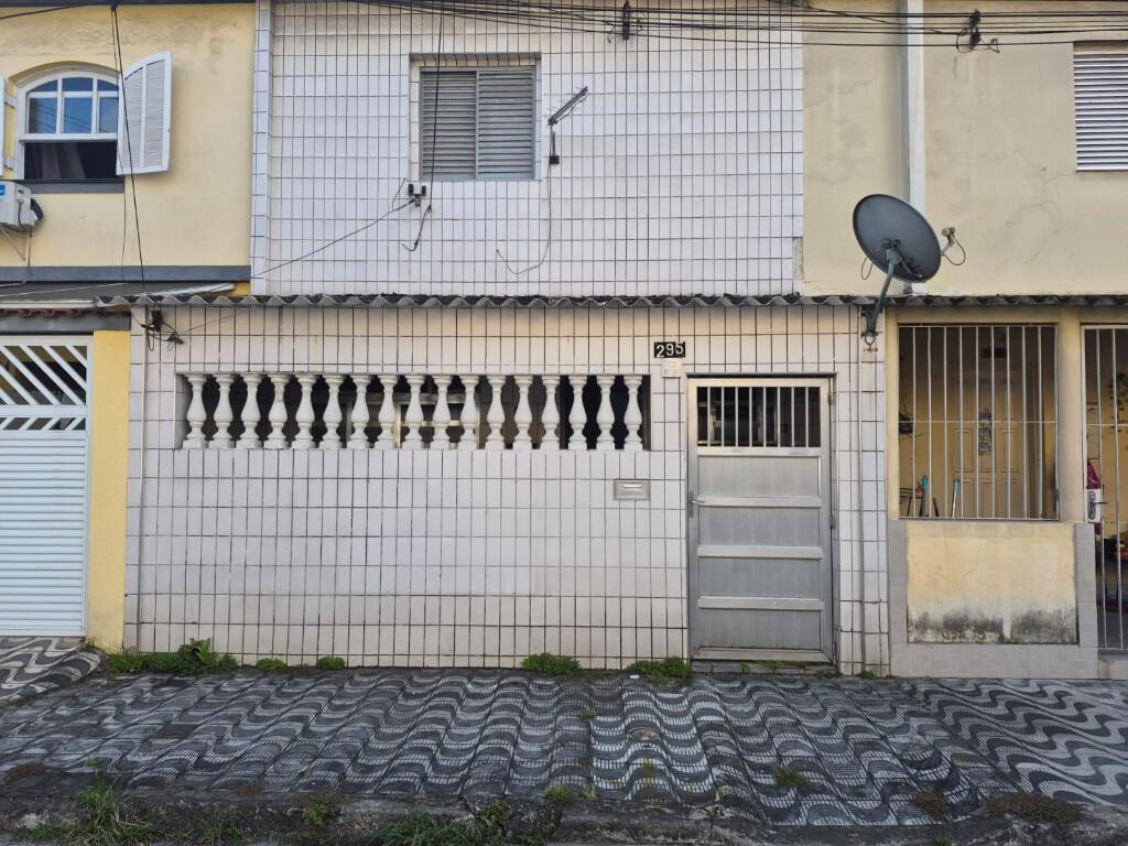 Casa com 2 quartos e 7000 m² em Ocian, Praia Grande