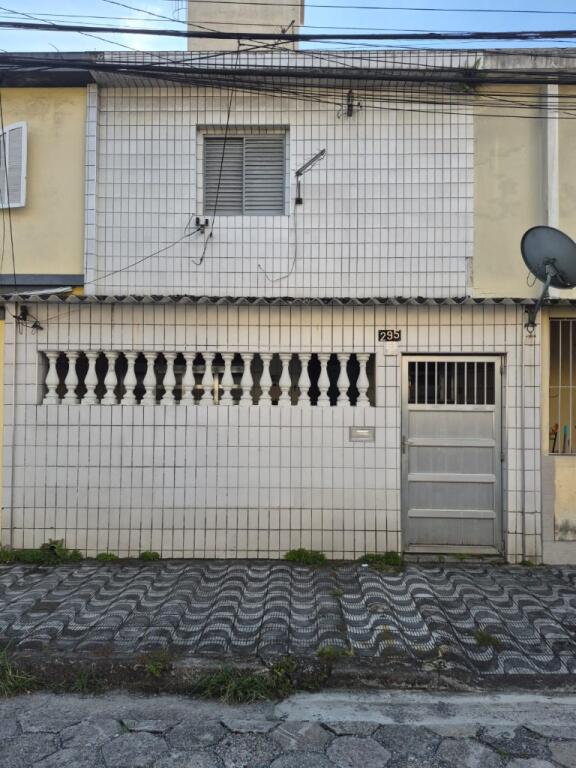 Casa com 2 quartos e 7000 m² em Ocian, Praia Grande