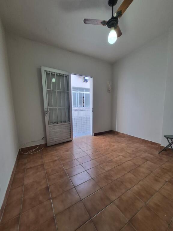 Casa com 2 quartos e 7000 m² em Ocian, Praia Grande