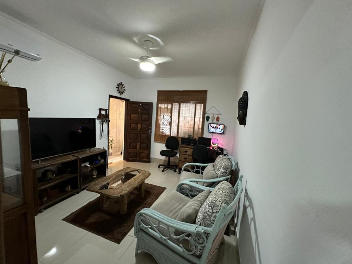 Casa com 3 quartos e 110 m² em Vila Guilhermina, Praia Grande